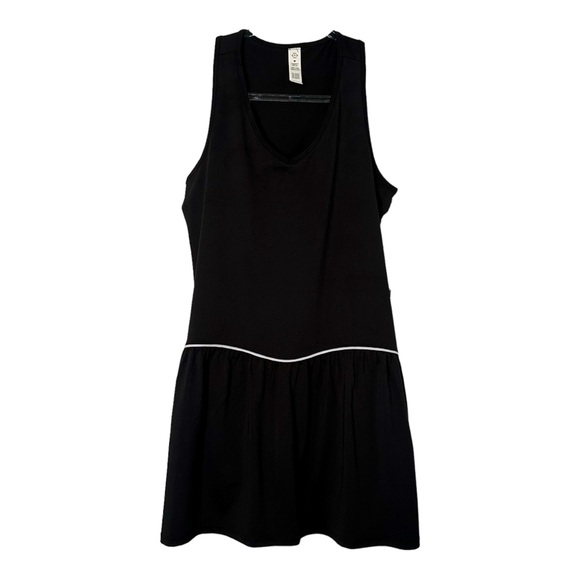 NWT Nanette Lenore Play Tennis Dress with Built-In Shorts M - Picture 1 of 8